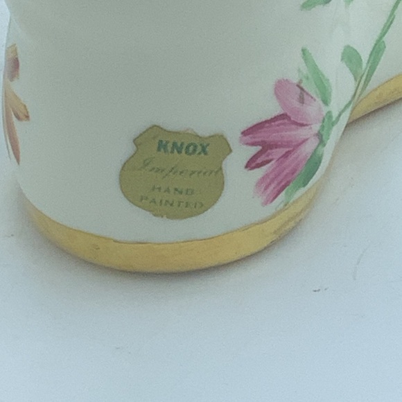Vintage Knox Hand Painted Floral Boot Vase - Picture 6 of 9